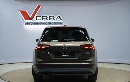 Volkswagen Tiguan II, 2017 год, 2 150 000 рублей, 6 фотография