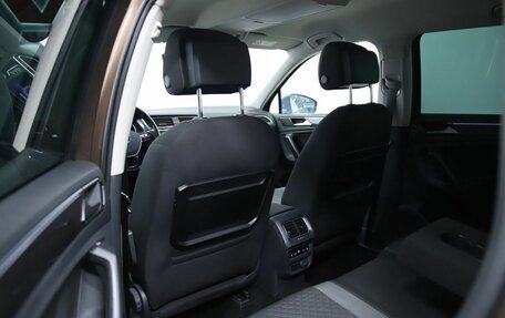 Volkswagen Tiguan II, 2017 год, 2 150 000 рублей, 12 фотография