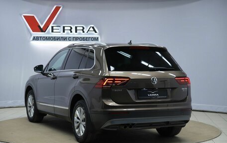 Volkswagen Tiguan II, 2017 год, 2 150 000 рублей, 7 фотография