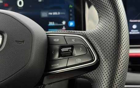 Geely Coolray I, 2024 год, 2 100 000 рублей, 30 фотография