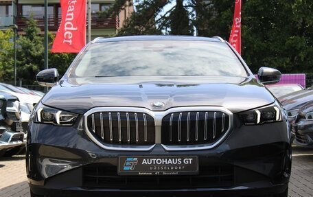 BMW 5 серия, 2025 год, 6 900 869 рублей, 2 фотография