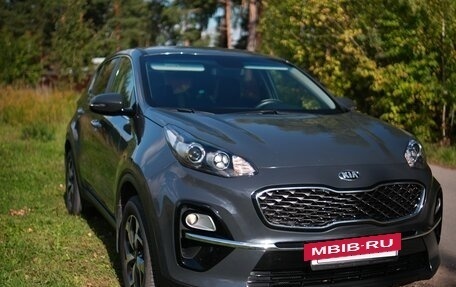 KIA Sportage IV рестайлинг, 2019 год, 2 200 000 рублей, 12 фотография