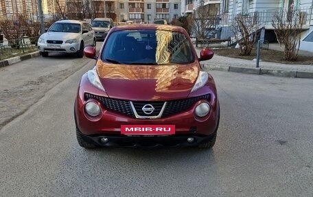 Nissan Juke II, 2011 год, 850 000 рублей, 6 фотография