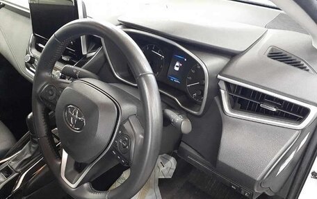 Toyota Corolla, 2022 год, 1 330 000 рублей, 9 фотография