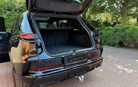 Porsche Cayenne, 2026 год, 28 000 000 рублей, 8 фотография