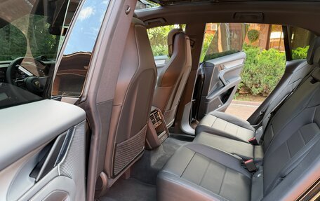Porsche Cayenne, 2026 год, 28 000 000 рублей, 14 фотография