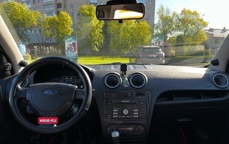 Ford Fusion I, 2006 год, 490 000 рублей, 3 фотография