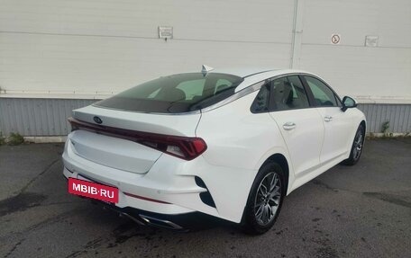 KIA K5, 2021 год, 2 350 000 рублей, 5 фотография