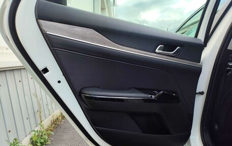 KIA K5, 2021 год, 2 350 000 рублей, 26 фотография