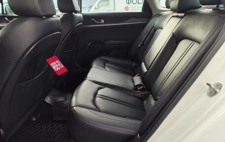 KIA K5, 2021 год, 2 350 000 рублей, 28 фотография