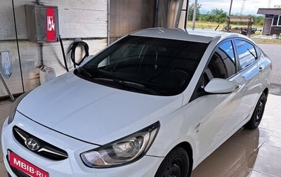 Hyundai Solaris II рестайлинг, 2014 год, 890 000 рублей, 1 фотография