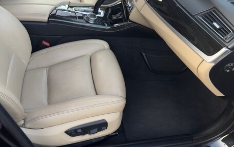 BMW 5 серия, 2016 год, 3 200 000 рублей, 13 фотография