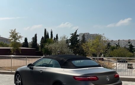 Mercedes-Benz E-Класс, 2017 год, 3 600 000 рублей, 4 фотография