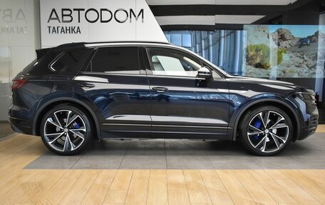 Volkswagen Touareg III, 2020 год, 4 630 000 рублей, 4 фотография