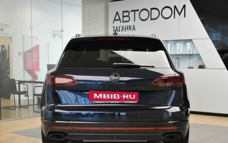 Volkswagen Touareg III, 2020 год, 4 630 000 рублей, 6 фотография