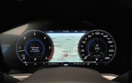 Volkswagen Touareg III, 2020 год, 4 630 000 рублей, 8 фотография