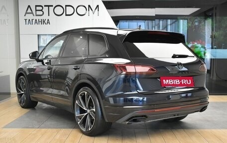 Volkswagen Touareg III, 2020 год, 4 630 000 рублей, 5 фотография