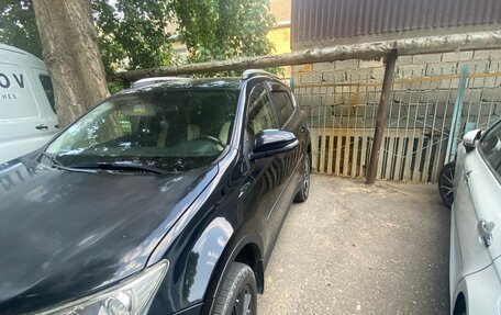 Toyota RAV4, 2015 год, 1 800 000 рублей, 11 фотография