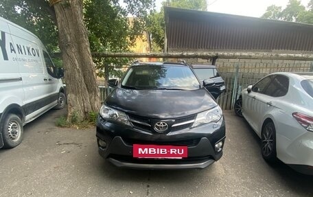 Toyota RAV4, 2015 год, 1 800 000 рублей, 7 фотография