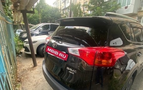 Toyota RAV4, 2015 год, 1 800 000 рублей, 5 фотография