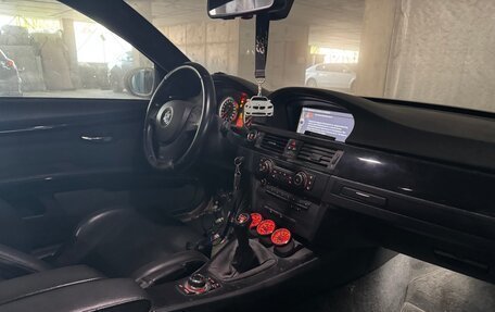 BMW 3 серия, 2011 год, 1 600 000 рублей, 20 фотография
