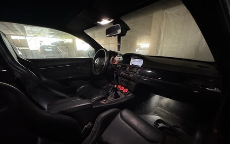 BMW 3 серия, 2011 год, 1 600 000 рублей, 21 фотография
