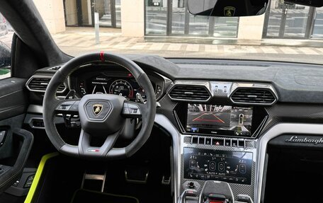 Lamborghini Urus I, 2023 год, 30 990 000 рублей, 19 фотография