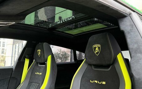 Lamborghini Urus I, 2023 год, 30 990 000 рублей, 29 фотография