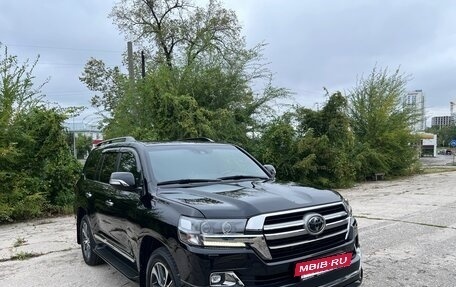 Toyota Land Cruiser 200, 2020 год, 9 500 000 рублей, 5 фотография