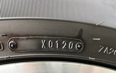 Toyota Land Cruiser 200, 2020 год, 9 500 000 рублей, 23 фотография