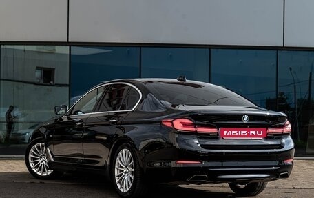 BMW 5 серия, 2018 год, 4 200 000 рублей, 2 фотография