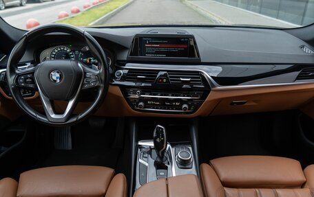 BMW 5 серия, 2018 год, 4 200 000 рублей, 19 фотография