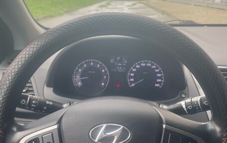 Hyundai Solaris II рестайлинг, 2016 год, 1 500 000 рублей, 8 фотография