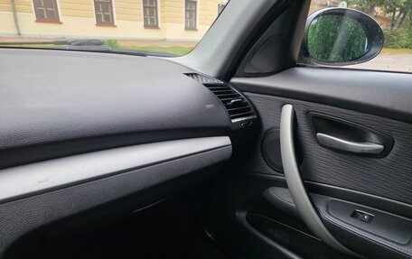 BMW 1 серия, 2009 год, 650 000 рублей, 11 фотография