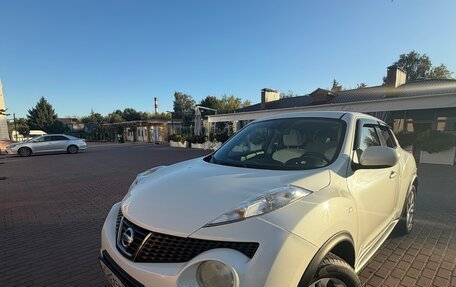 Nissan Juke II, 2014 год, 1 300 000 рублей, 9 фотография
