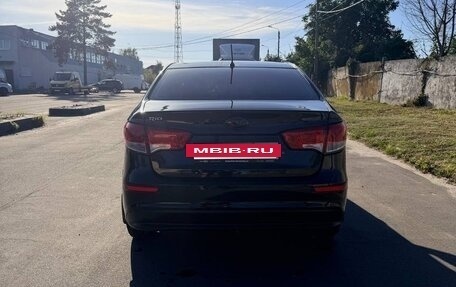 KIA Rio III рестайлинг, 2016 год, 800 000 рублей, 4 фотография