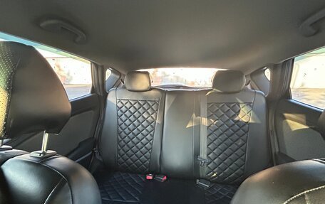 Hyundai Solaris II рестайлинг, 2011 год, 900 000 рублей, 7 фотография