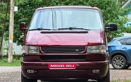 Volkswagen EuroVan T4, 2001 год, 1 070 000 рублей, 3 фотография