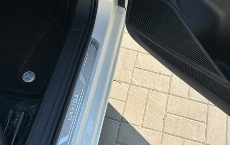 Volkswagen Lavida, 2023 год, 1 780 000 рублей, 24 фотография