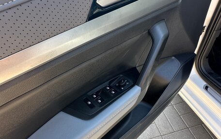 Volkswagen Lavida, 2023 год, 1 780 000 рублей, 17 фотография