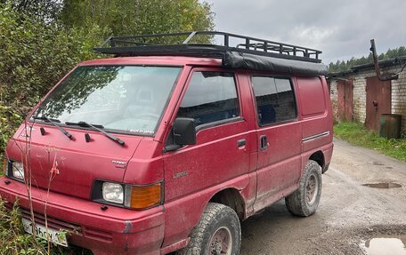 Mitsubishi L300 II, 1990 год, 720 000 рублей, 4 фотография