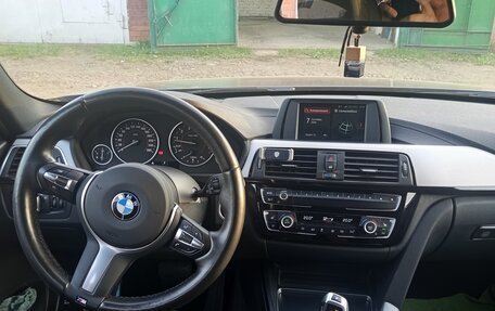 BMW 3 серия, 2018 год, 3 100 000 рублей, 12 фотография