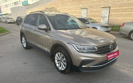Volkswagen Tiguan II, 2021 год, 3 100 000 рублей, 2 фотография
