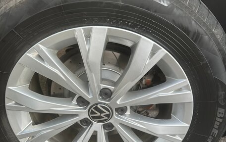 Volkswagen Tiguan II, 2021 год, 3 100 000 рублей, 17 фотография