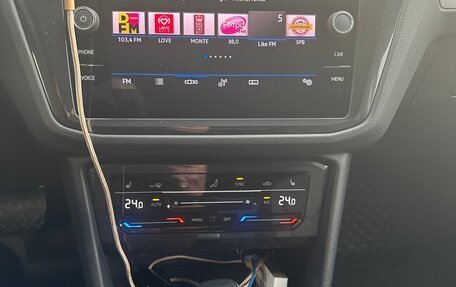 Volkswagen Tiguan II, 2021 год, 3 100 000 рублей, 15 фотография