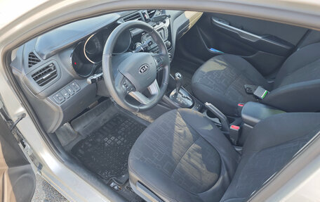KIA Rio III рестайлинг, 2012 год, 820 000 рублей, 14 фотография