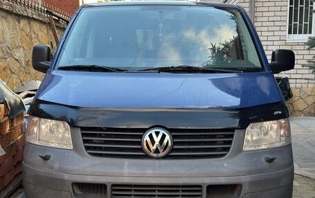 Volkswagen Caravelle T5, 2008 год, 1 200 000 рублей, 1 фотография