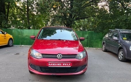 Volkswagen Polo VI (EU Market), 2011 год, 750 000 рублей, 4 фотография
