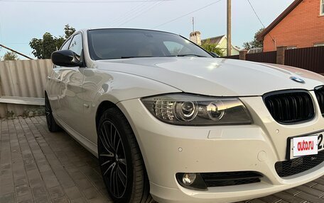 BMW 3 серия, 2011 год, 1 100 000 рублей, 3 фотография