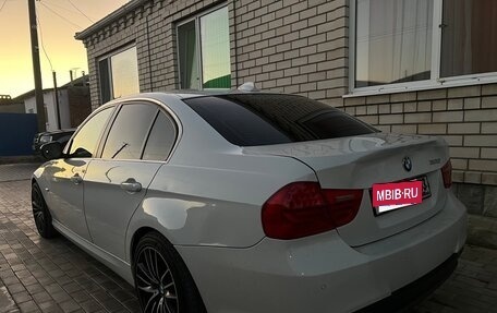 BMW 3 серия, 2011 год, 1 100 000 рублей, 5 фотография